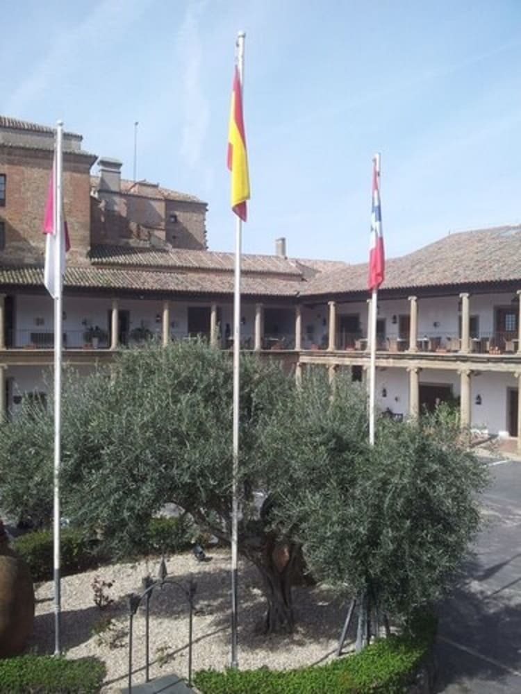 Parador de Oropesa 44/50