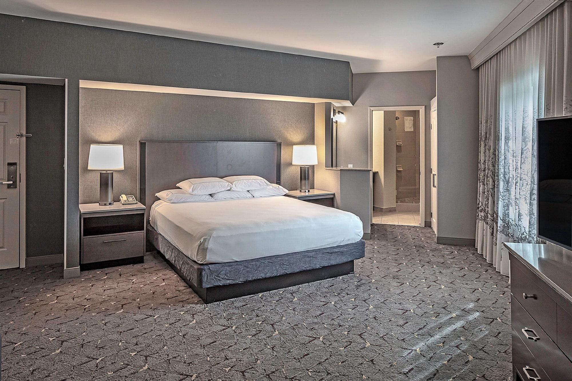 2 Bedrooms, Executive, Suite