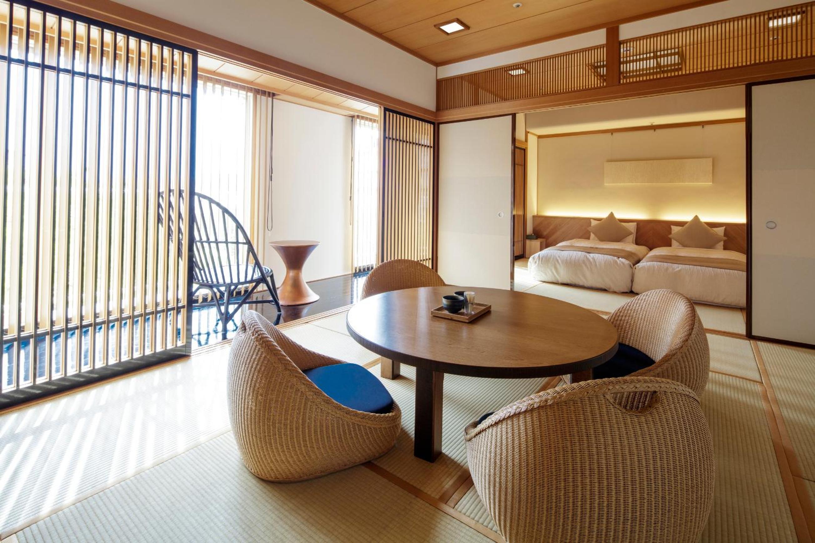 Japanese, Suite