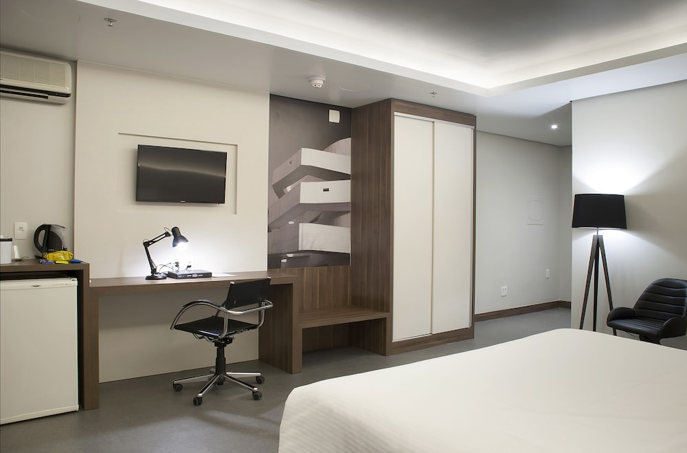 Master Porto Alegre (ex. Holiday Inn Porto Alegre) 53/69