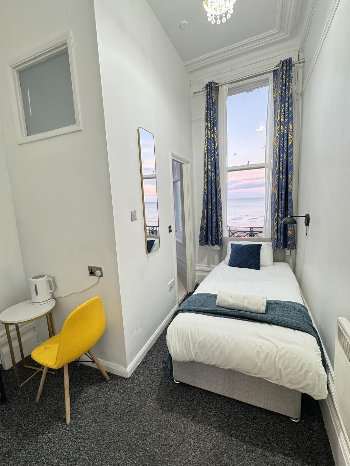 Standard, Single, Sea View