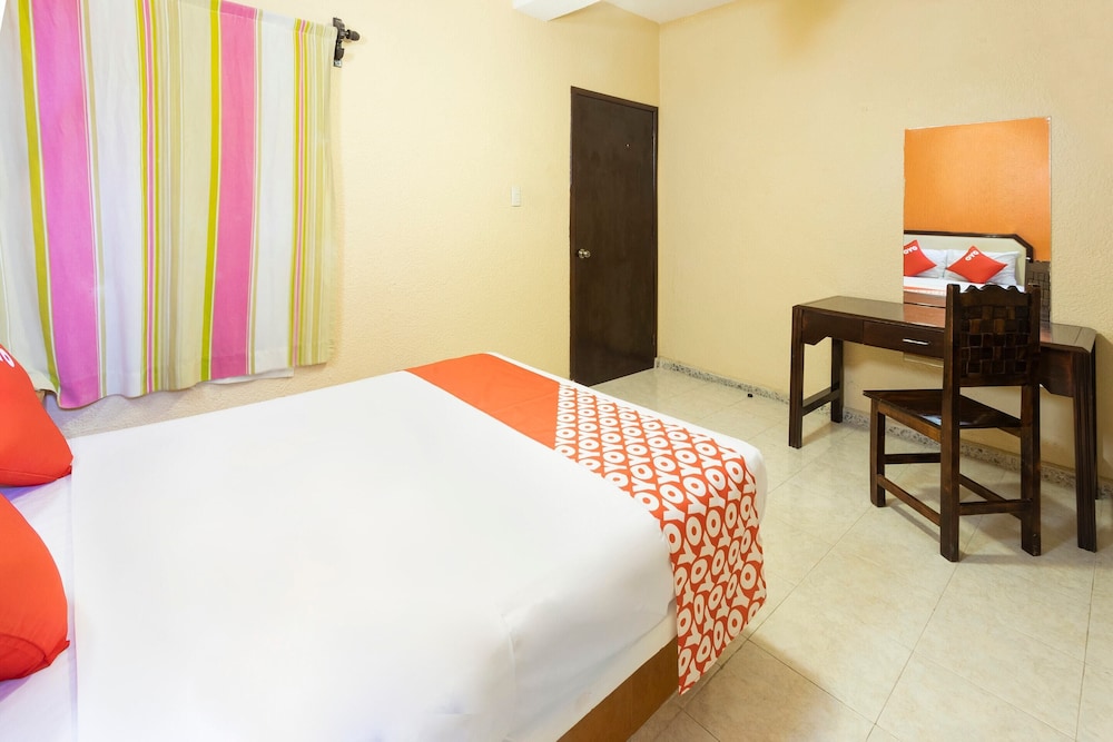 OYO Hotel Merida 28/48
