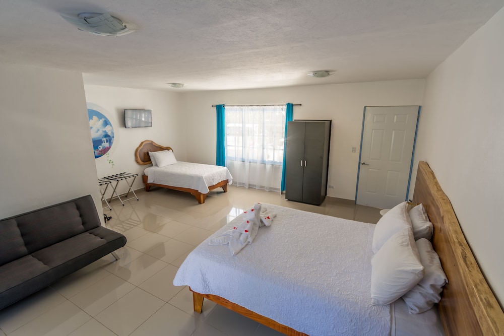 Hotel Ibiza 33/78