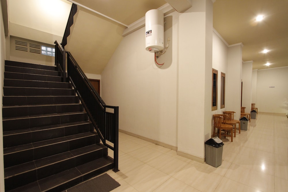 Palapa Hotel 40/49
