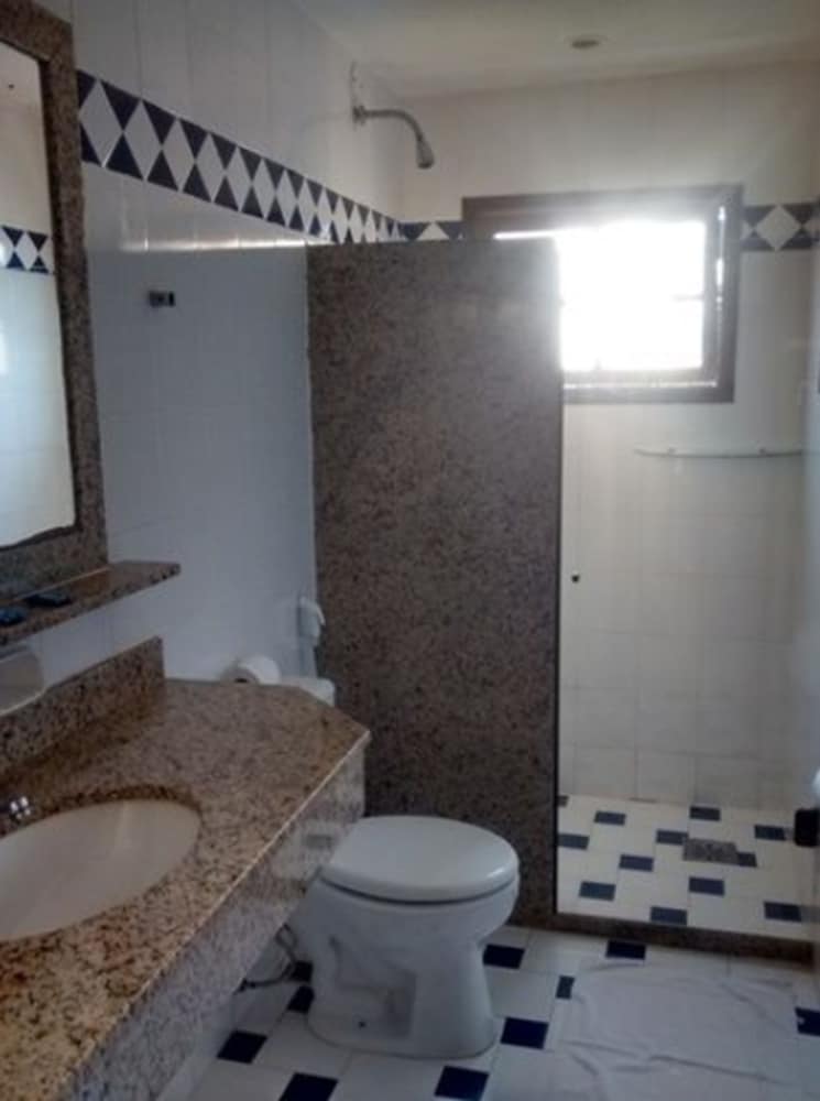Buzios Arambare Hotel 70/73