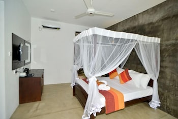 Olanro Hotel 26/40
