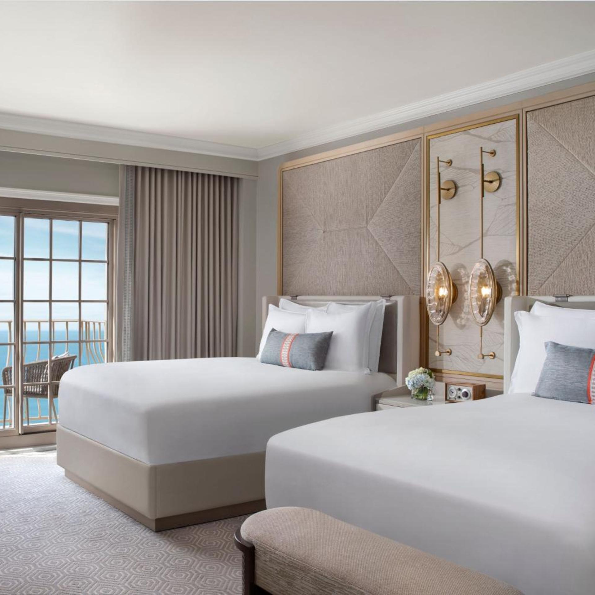 Room, Queen Bed, Ocean Front, Large