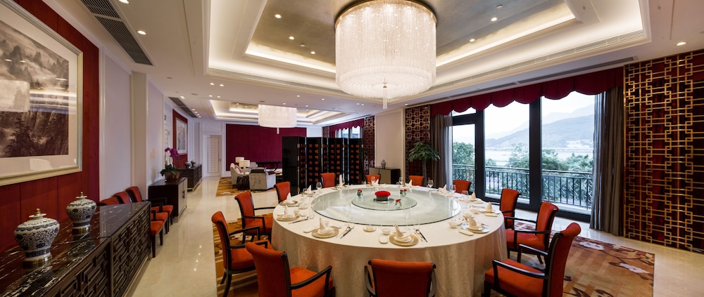 Fuzhou Jeurong Hotel 51/72