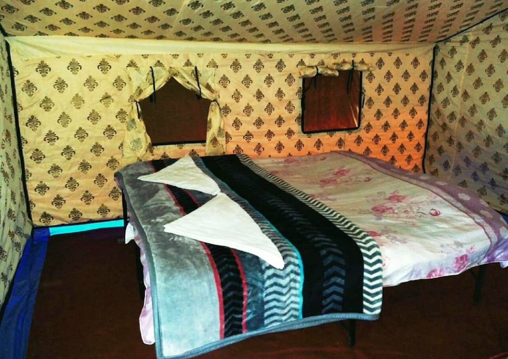 Pangong Delight Camp 10/36