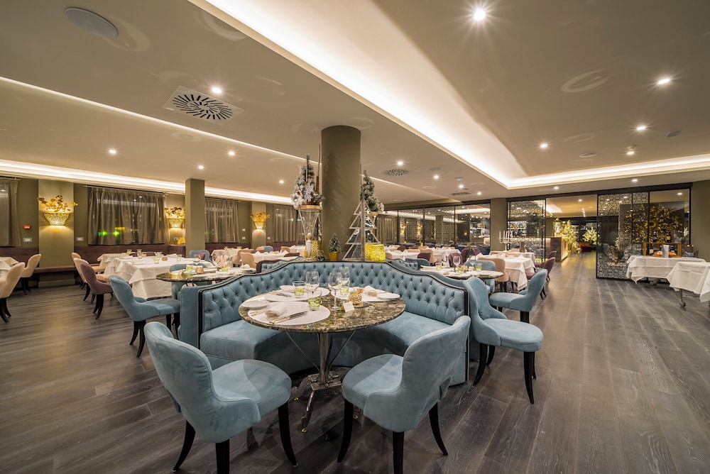 Hotel Spinale 40/48