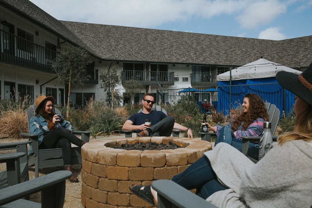 Sideways Inn Buellton 7/71
