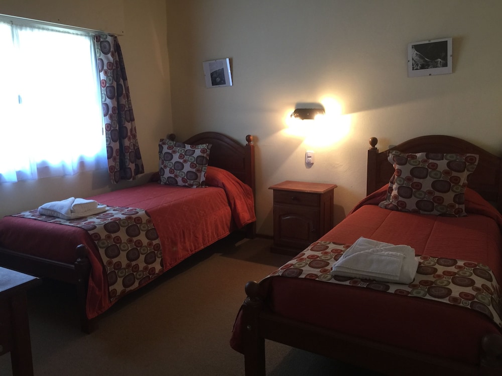 Hostel del Glaciar Pioneros 27/69