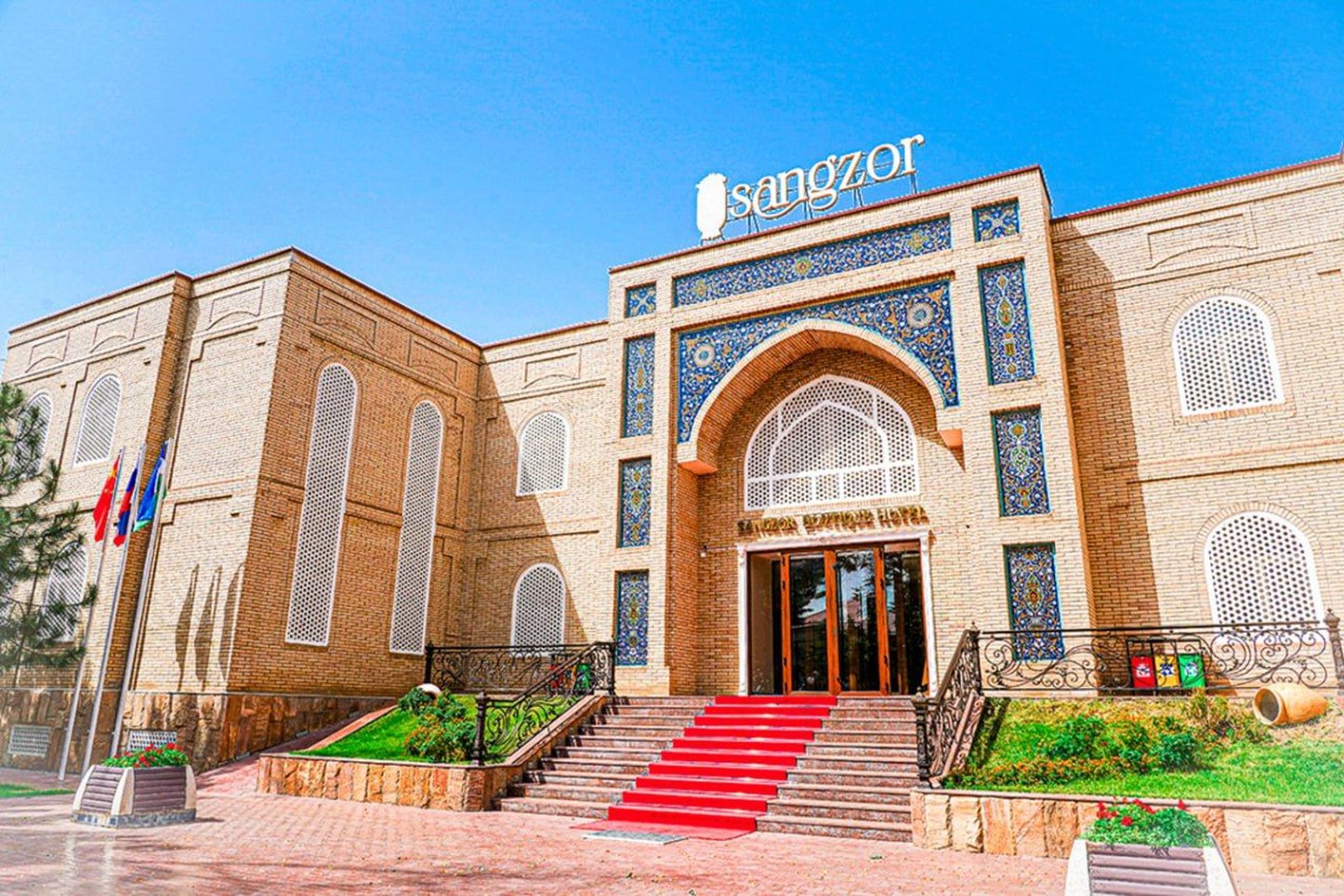 Sangzor Boutique Hotel 1/4