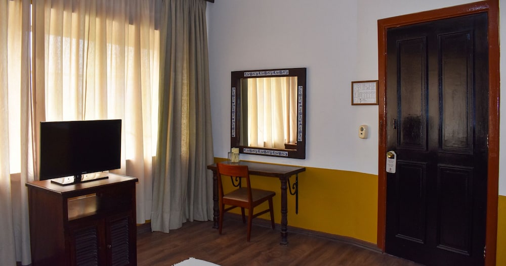 Hotel Benedicta 63/65