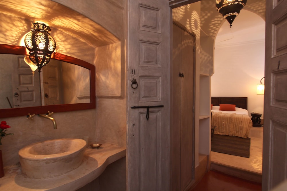 Riad O2 47/50
