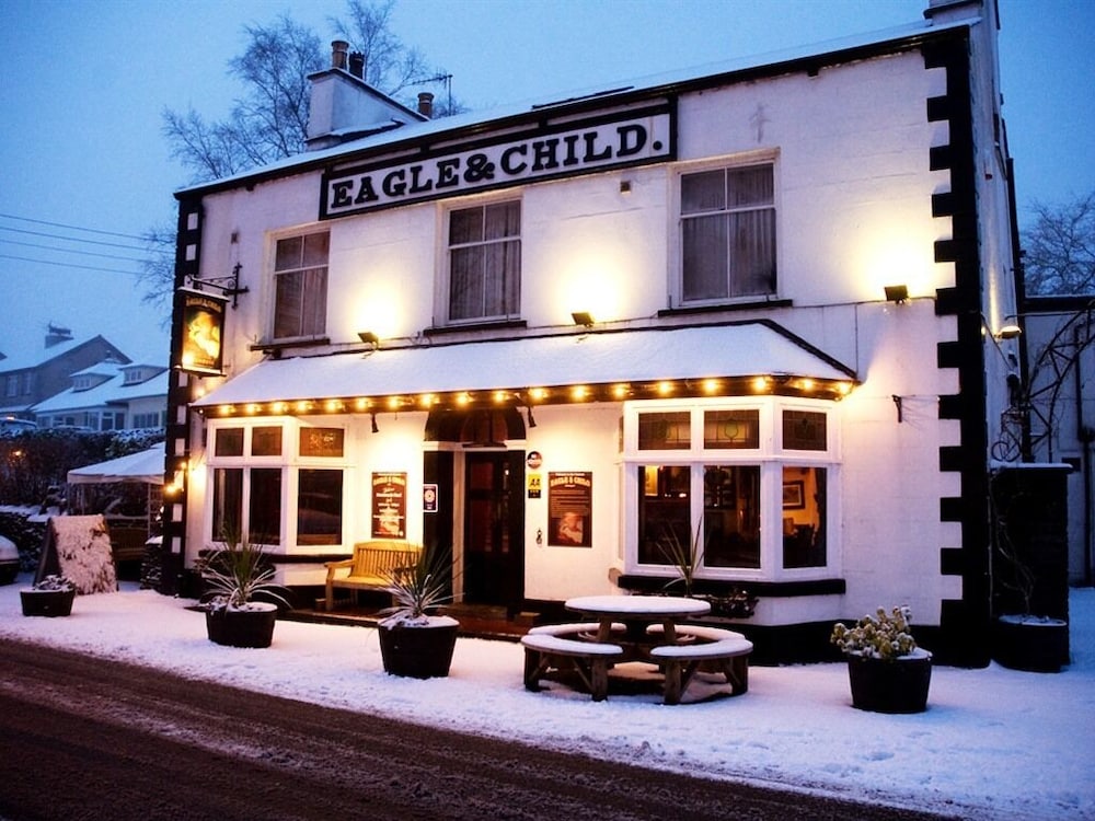 The Eagle and Child Inn 1/28
