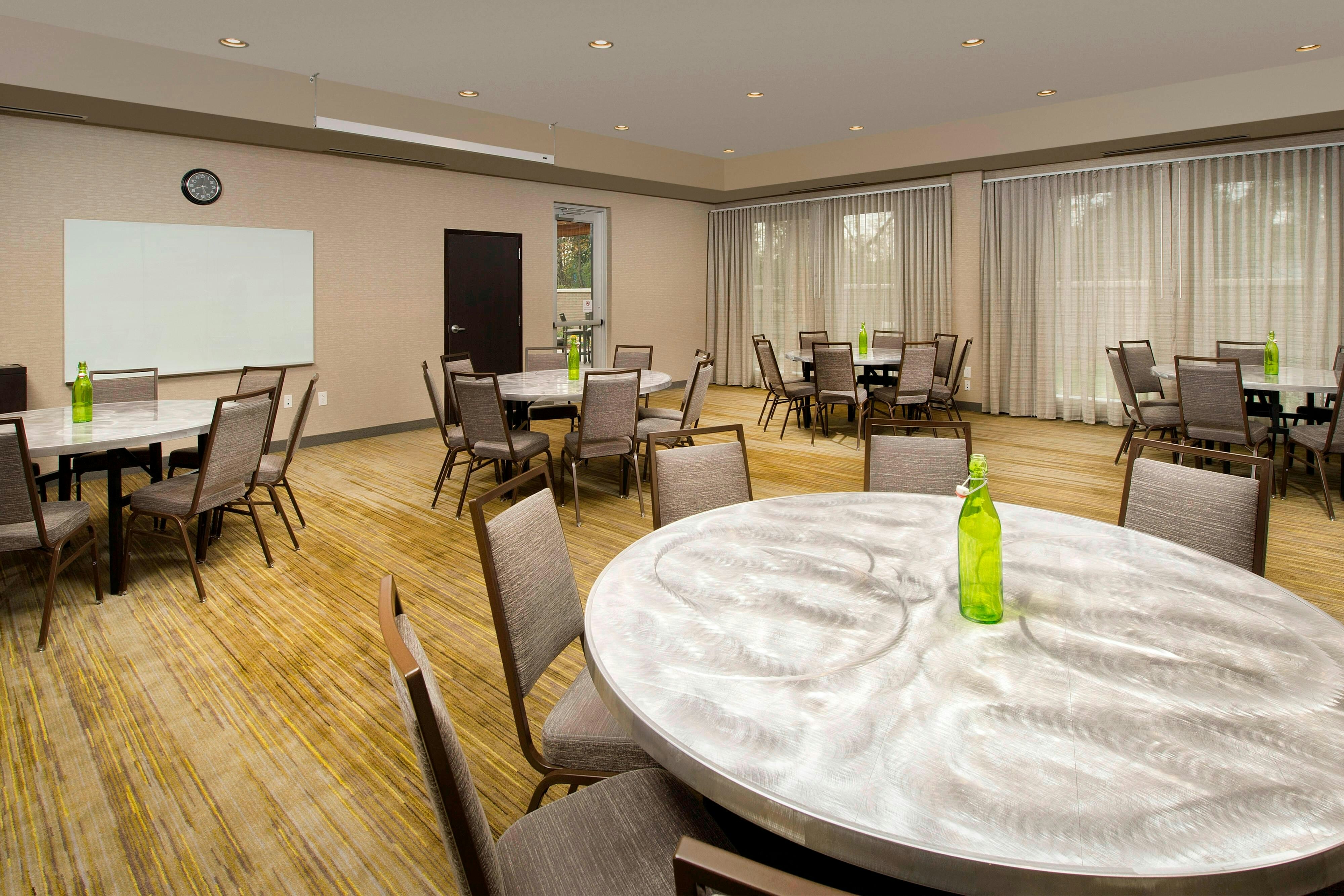 Courtyard By Marriott Nashville Se Murfreesboro 33/47