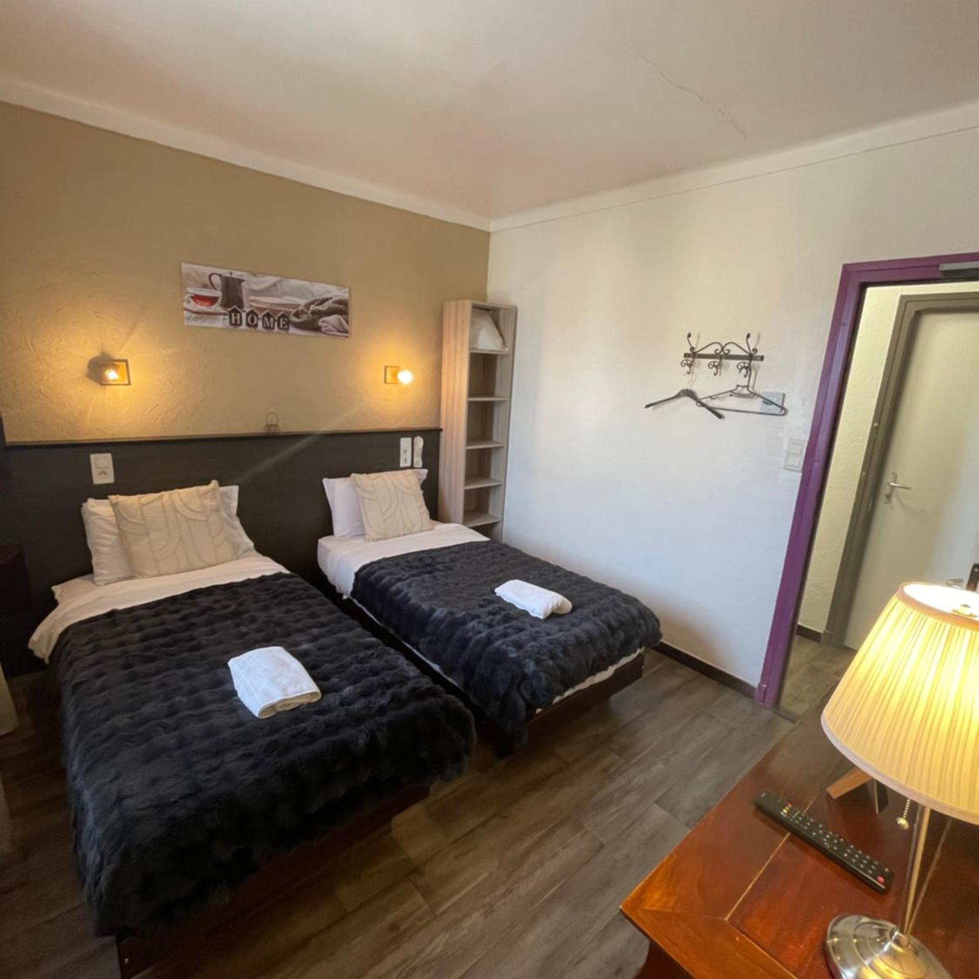 غرفة كومفورت بسريرين منفصلين، Hotel Clair Logis 2/10