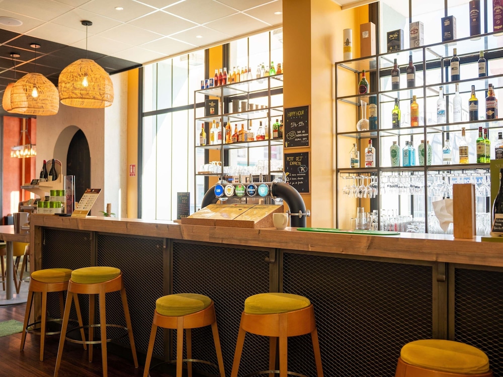 MERCURE MILLAU 35/50