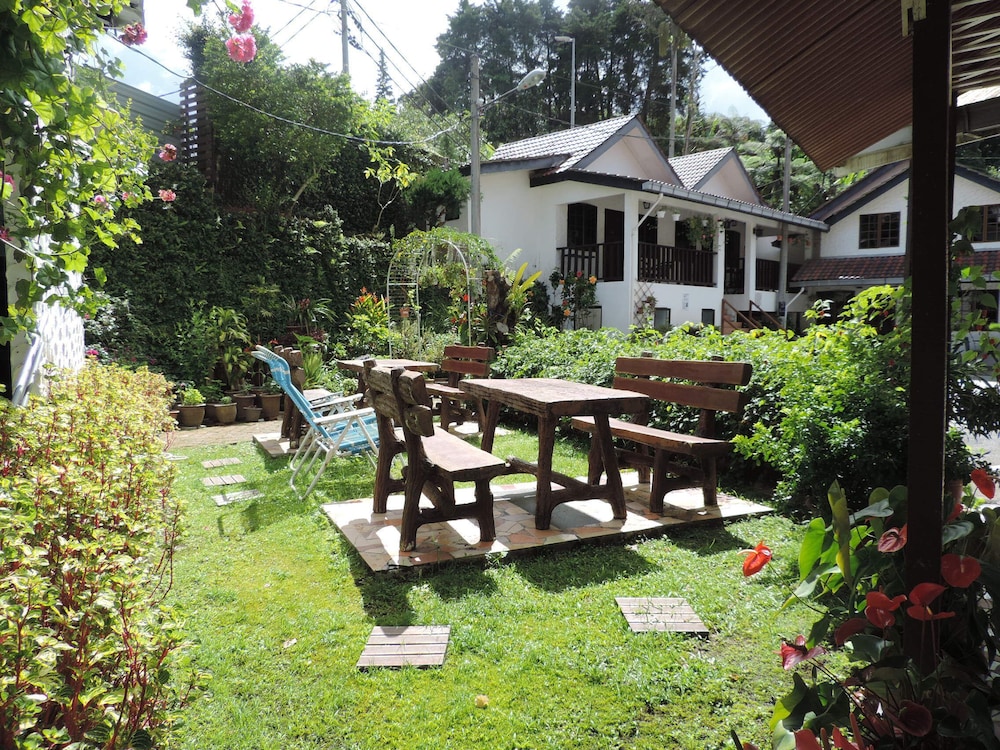 Cameronian Inn 62/69
