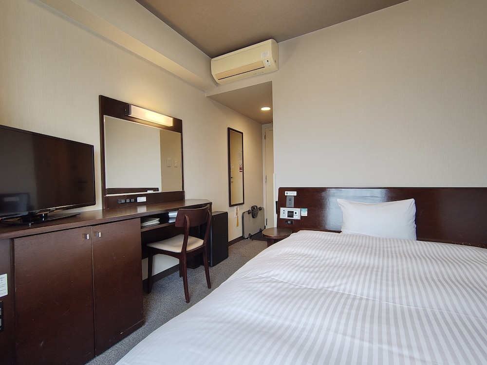 Hotel Route-Inn Iwakiizumi Ekimae 5/50