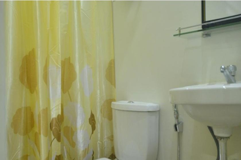 سكن مشترك مختلط، Metro Vigan Inn 3/3