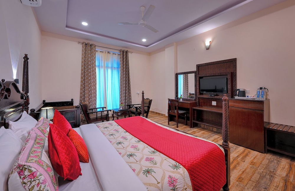 Ranthambhore National Resort 31/73