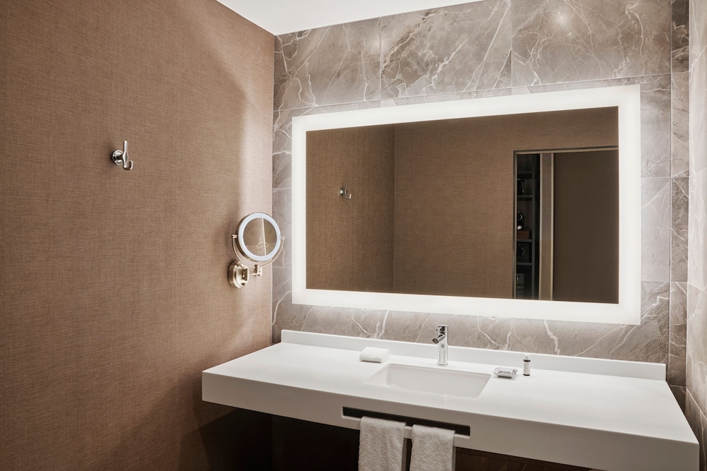 Ac Hotel By Marriott Saltillo 48/50