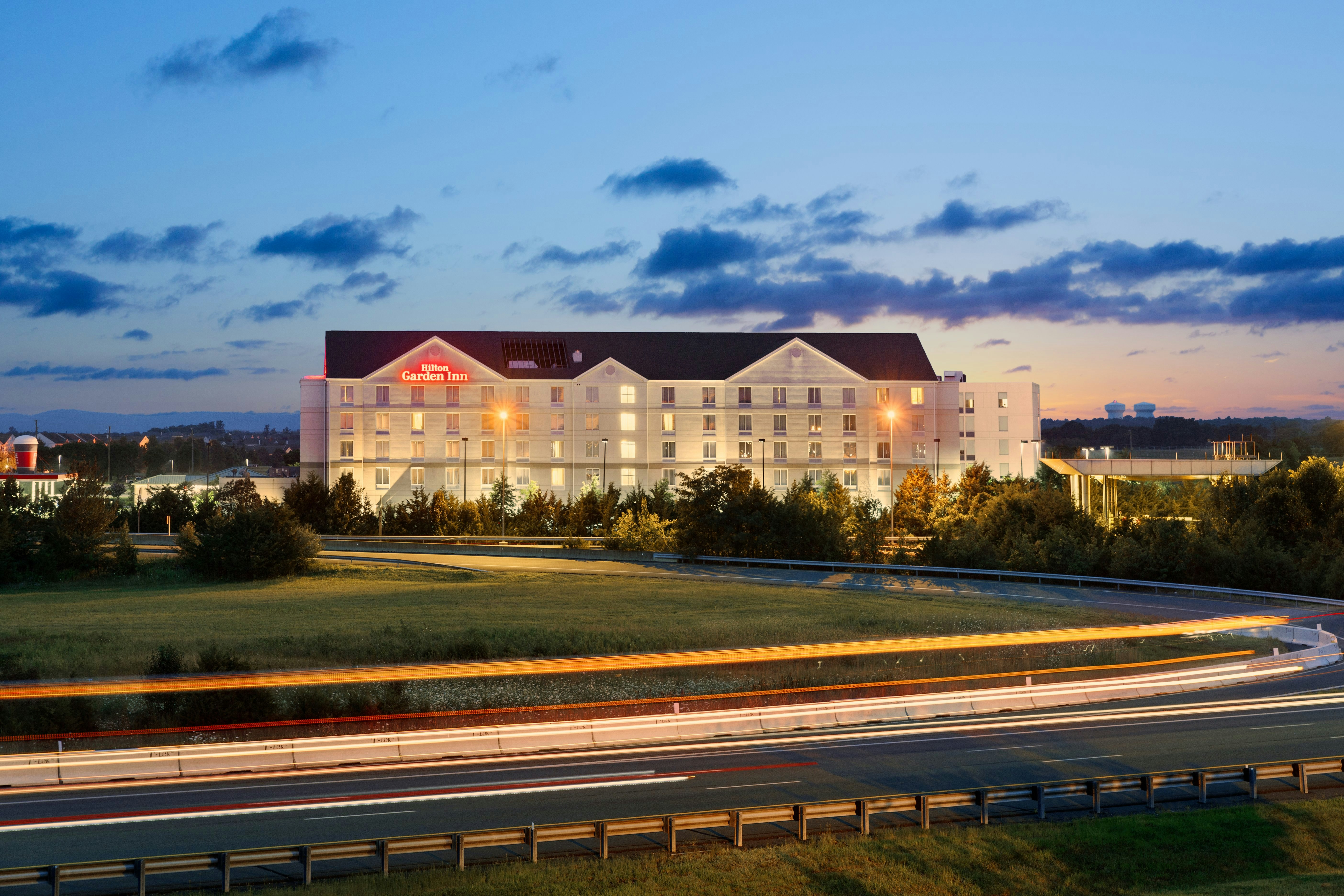 Hilton Garden Inn Dulles North 82/82