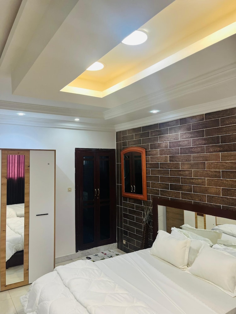 Hotel Les Mamelles 44/49