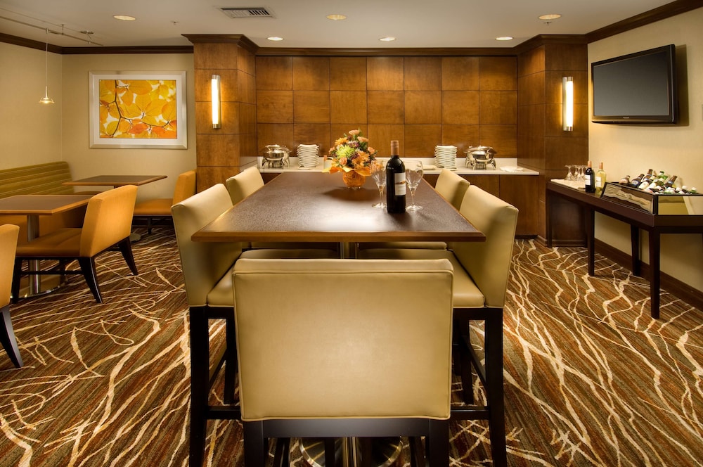 Doubletree By Hilton Sterling 61/66