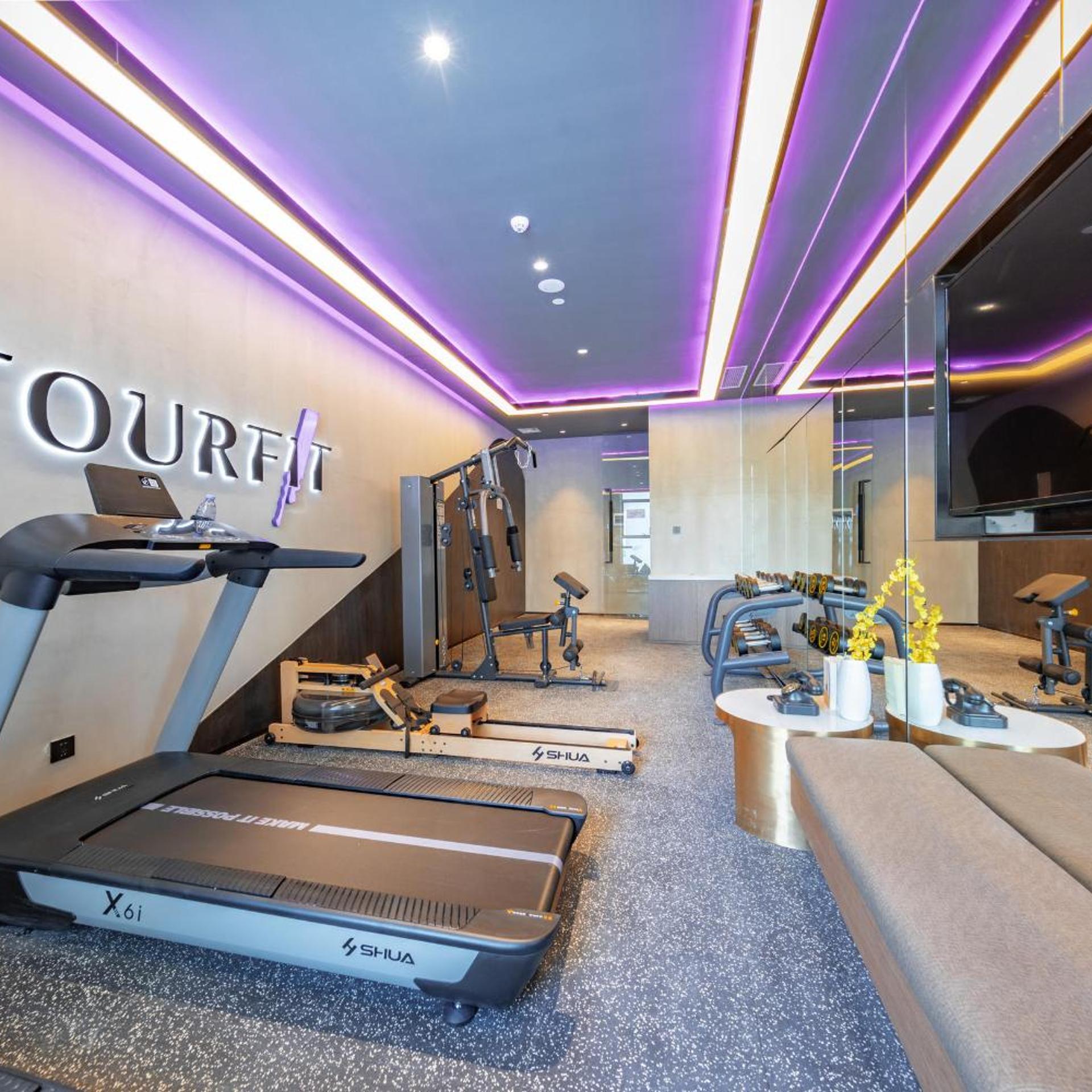 Atour Hotel (Zhongshan North Railway Station, V - PARK plaza) 18/28
