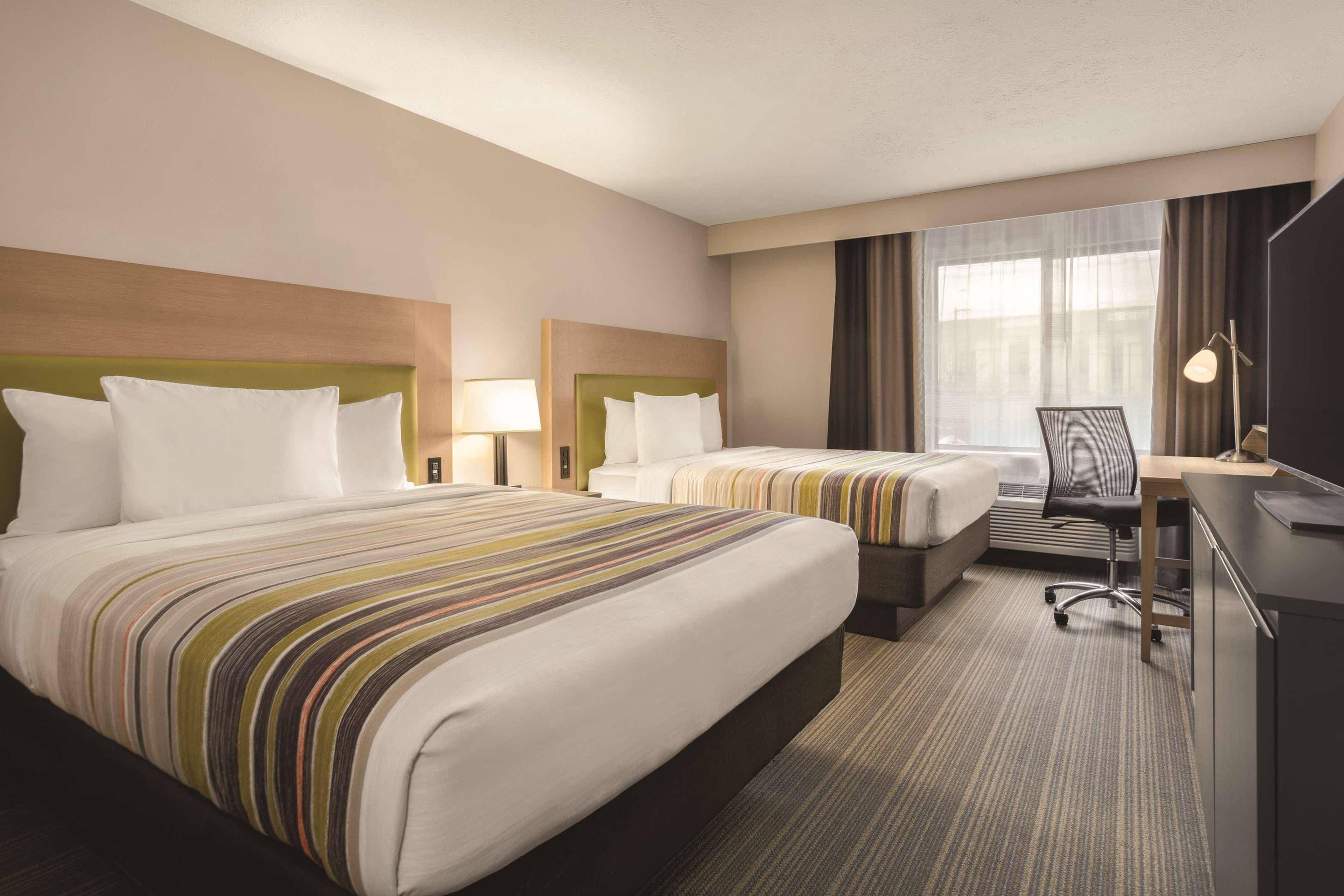 ROOM, 2 QUEEN BEDS, ACCESSIBLE