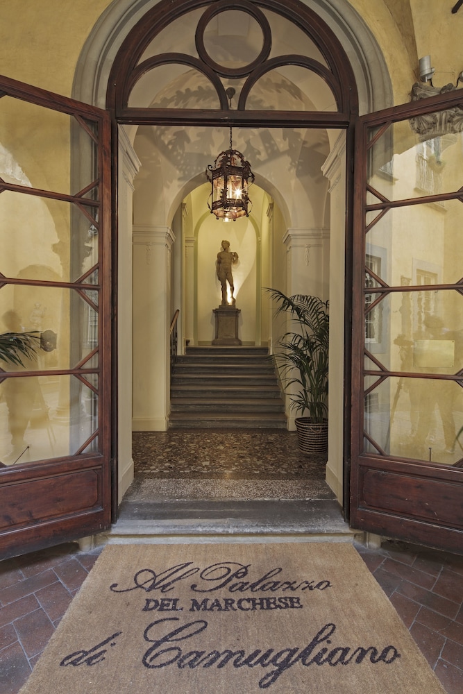 Al Palazzo Del Marchese Di Camugliano 3/76