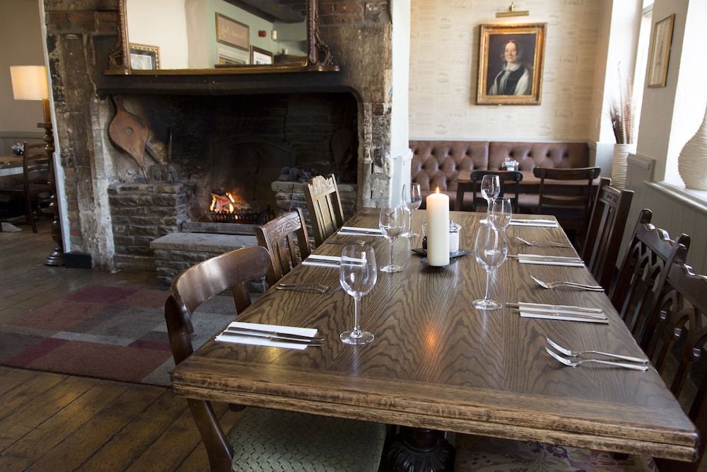 Red Lion - B&amp;B 30/39
