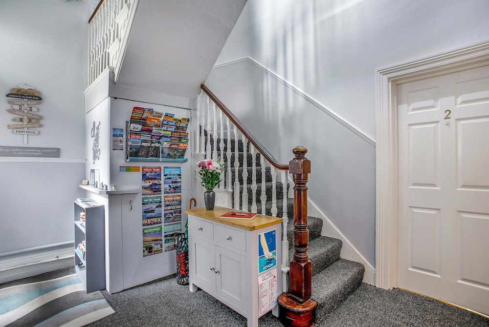 Barclay Guest House 33/47