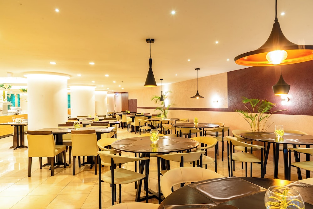 Oasis Atlantico Imperial 30/44