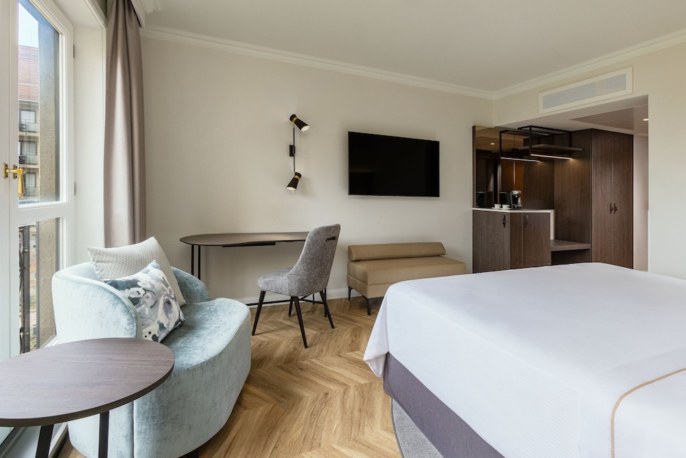 Westin Grand Berlin 9/40