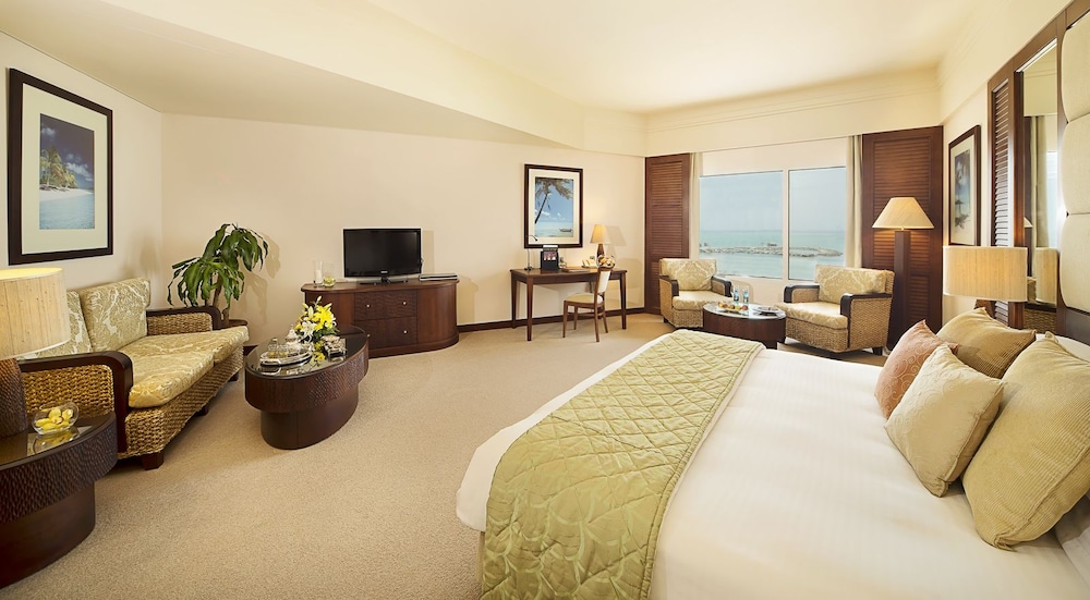 Premium, Chalet, King Bed, Beach Front, Terrace، Danat Jebel Dhanna Resort 9/10