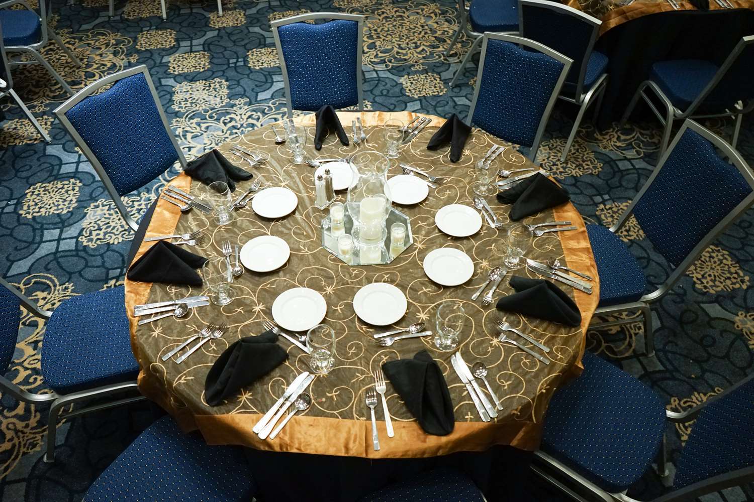 restaurant cafeteria