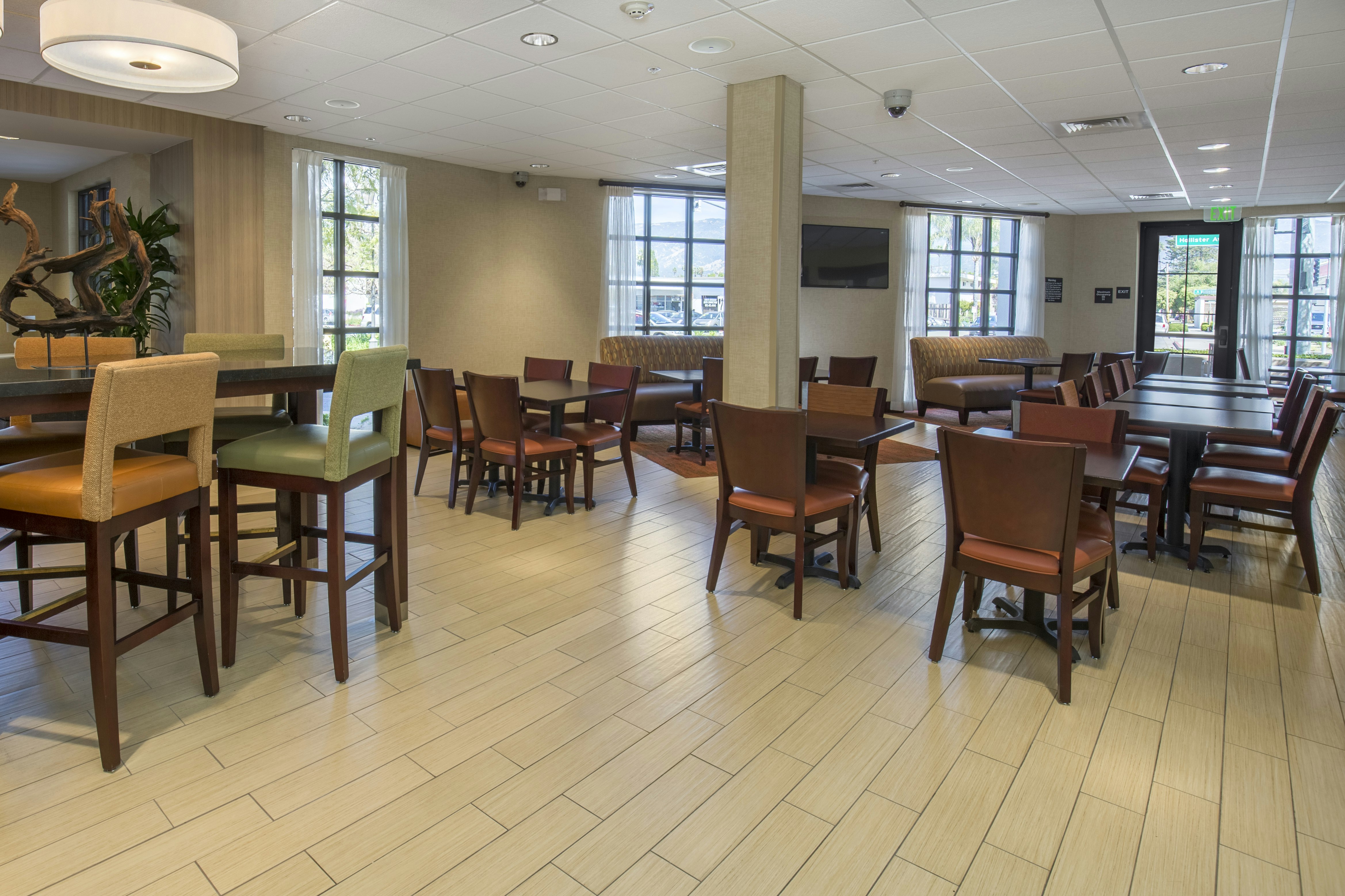 Hampton Inn Santa Barbara/Goleta 37/50