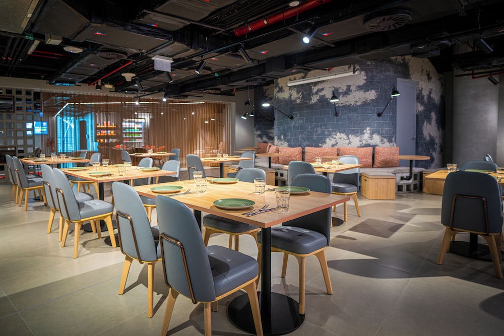 AUHotel - Zayed International Airport - Located in the TRANSIT AREA 40/42