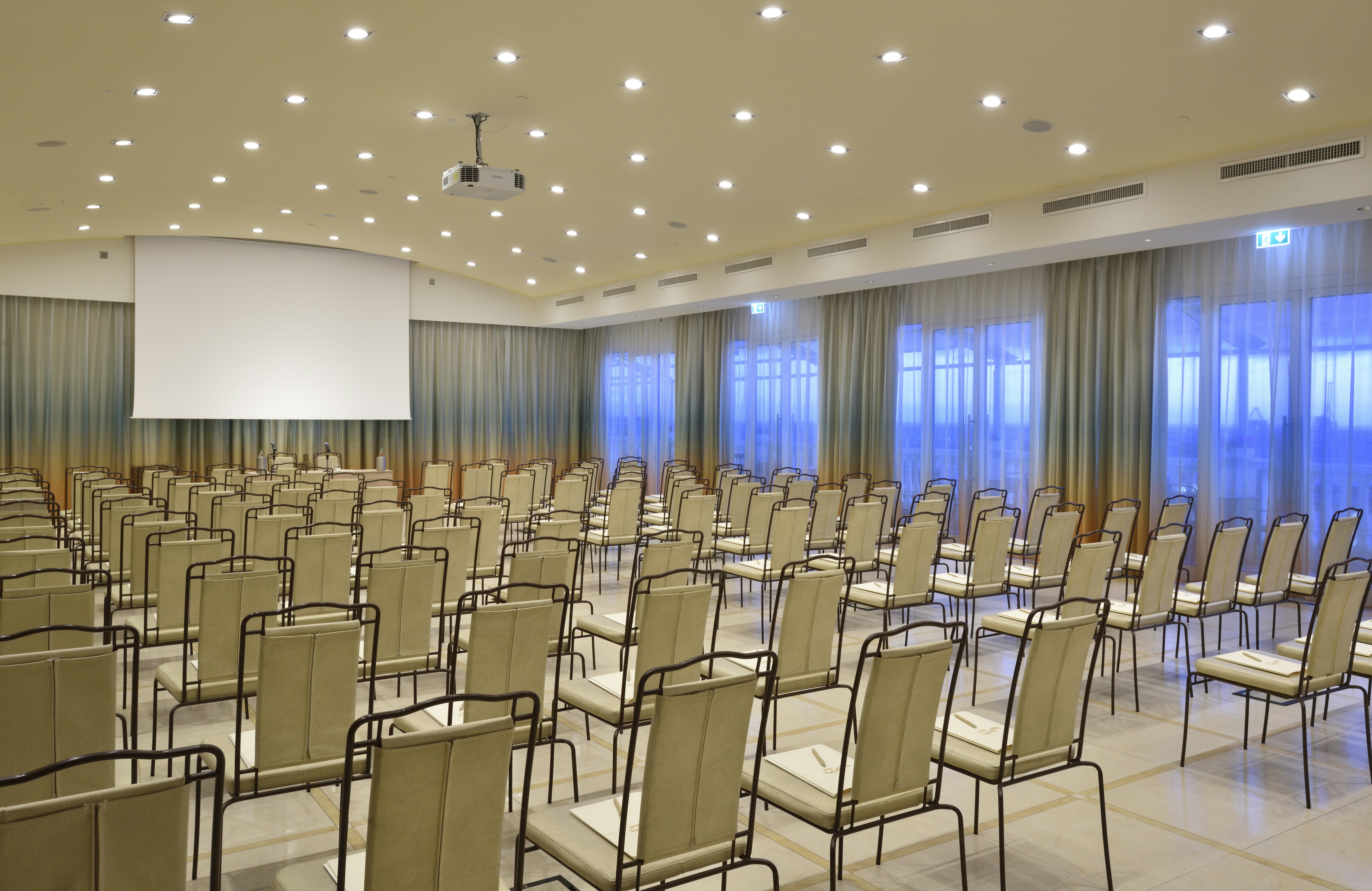 Grand Hotel Savoia Genova, Curio Collection by Hilton 68/73