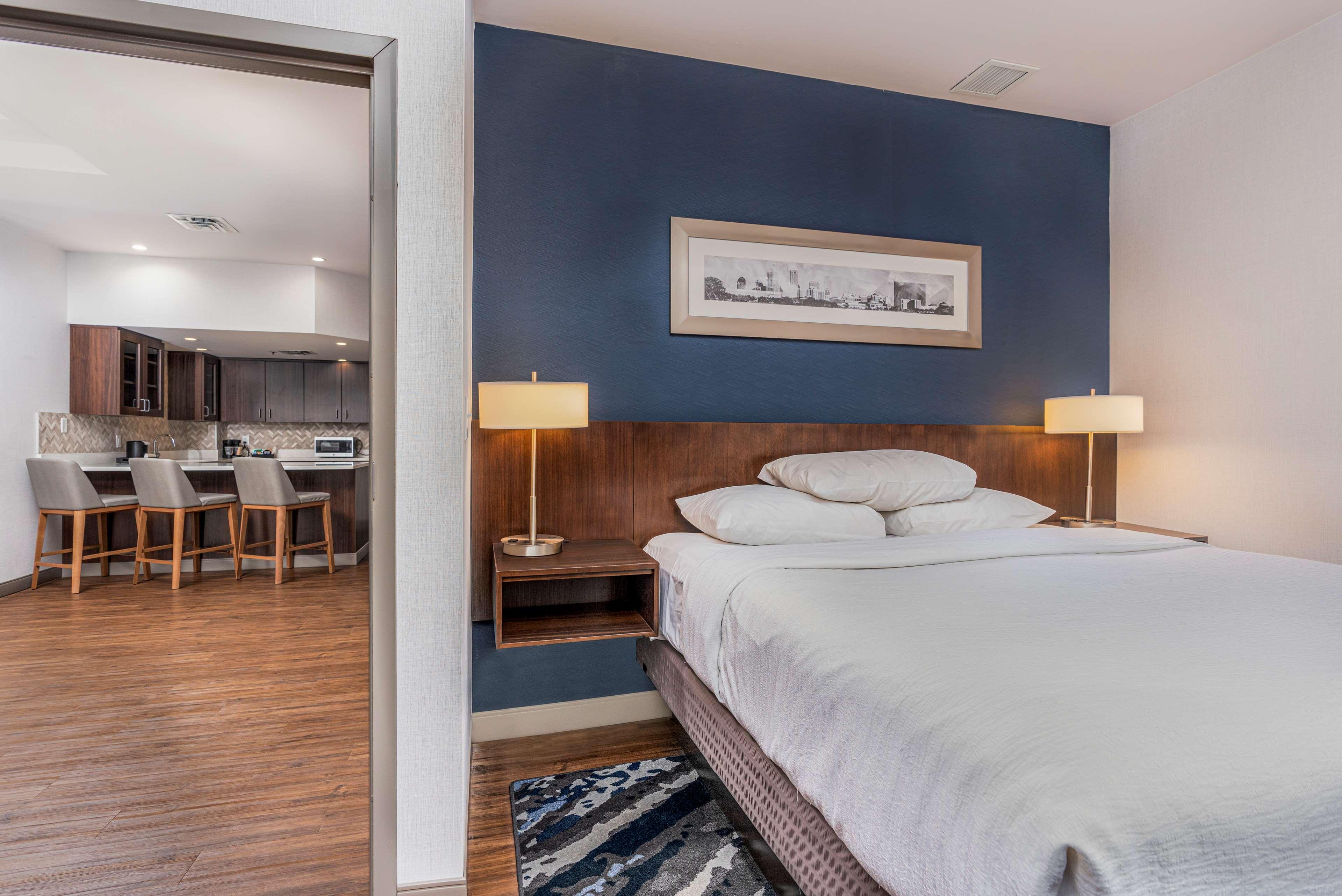 EXTENDED, SUITE, KING BED