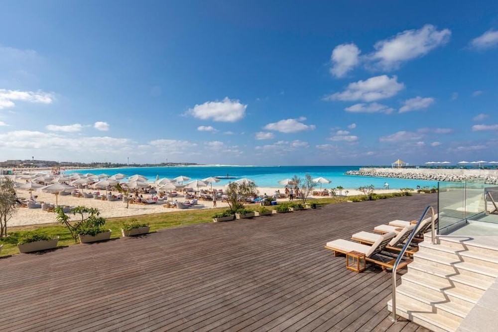 Address Beach Resort Marassi 60/64