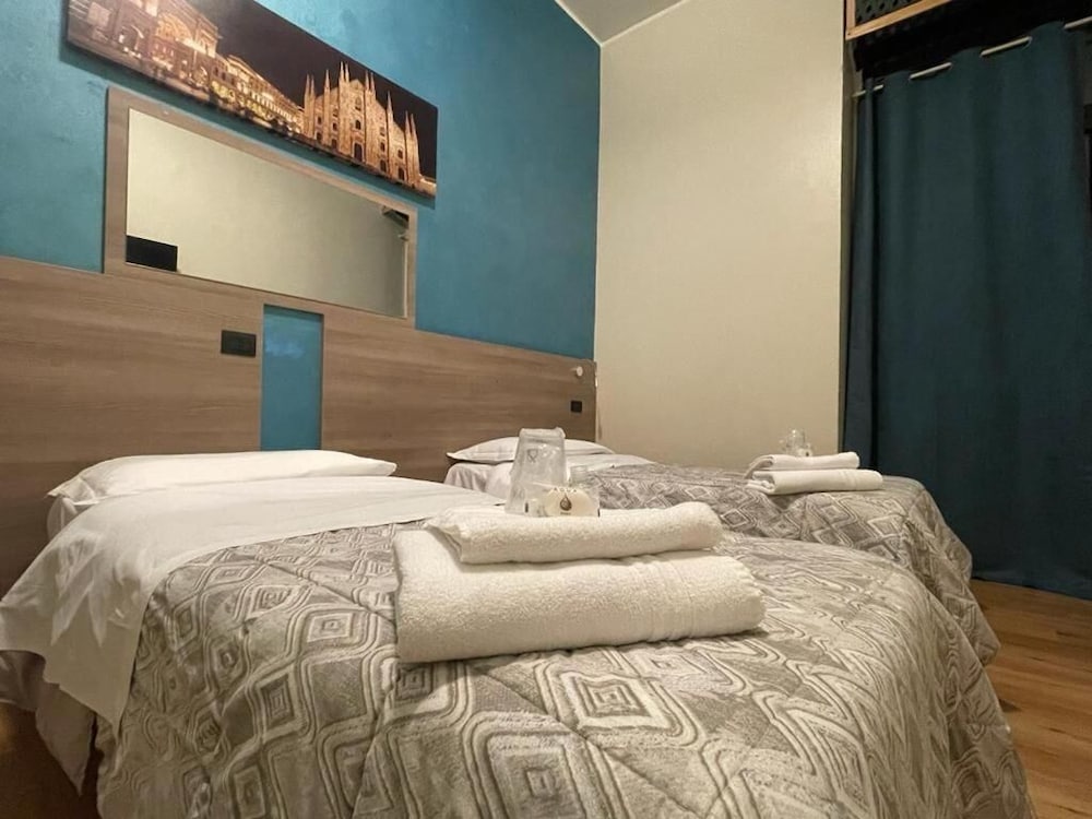 Milan Hostel 12/35