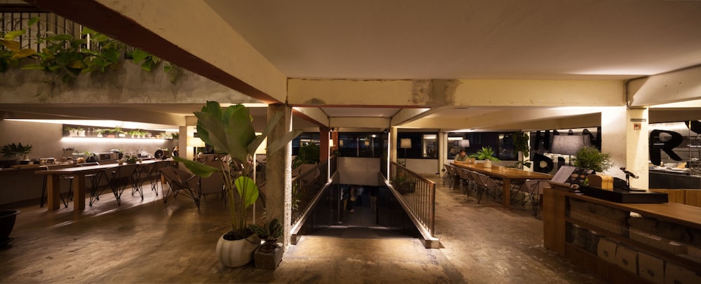 Thunder Bird Hostel 7/30