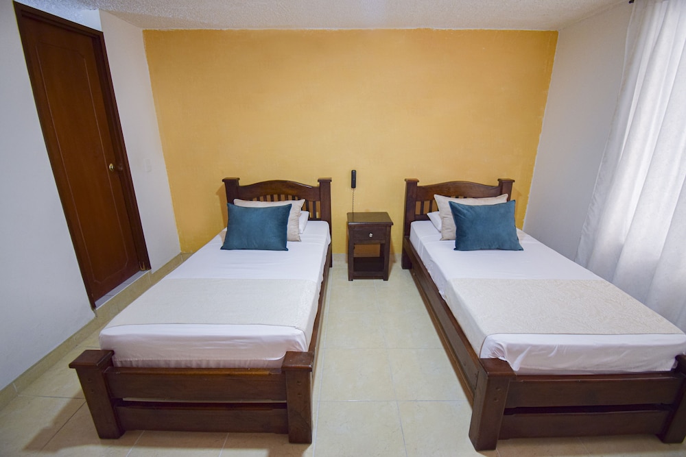 Hotel Toledo Plaza 3/49