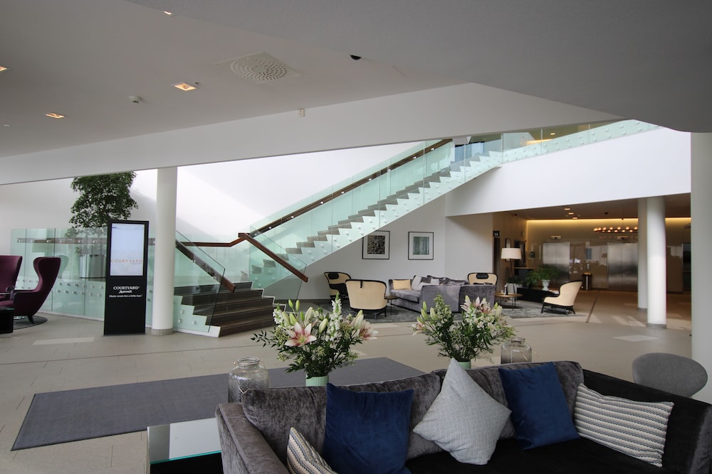 Courtyard By Marriott Stockholm 9/53
