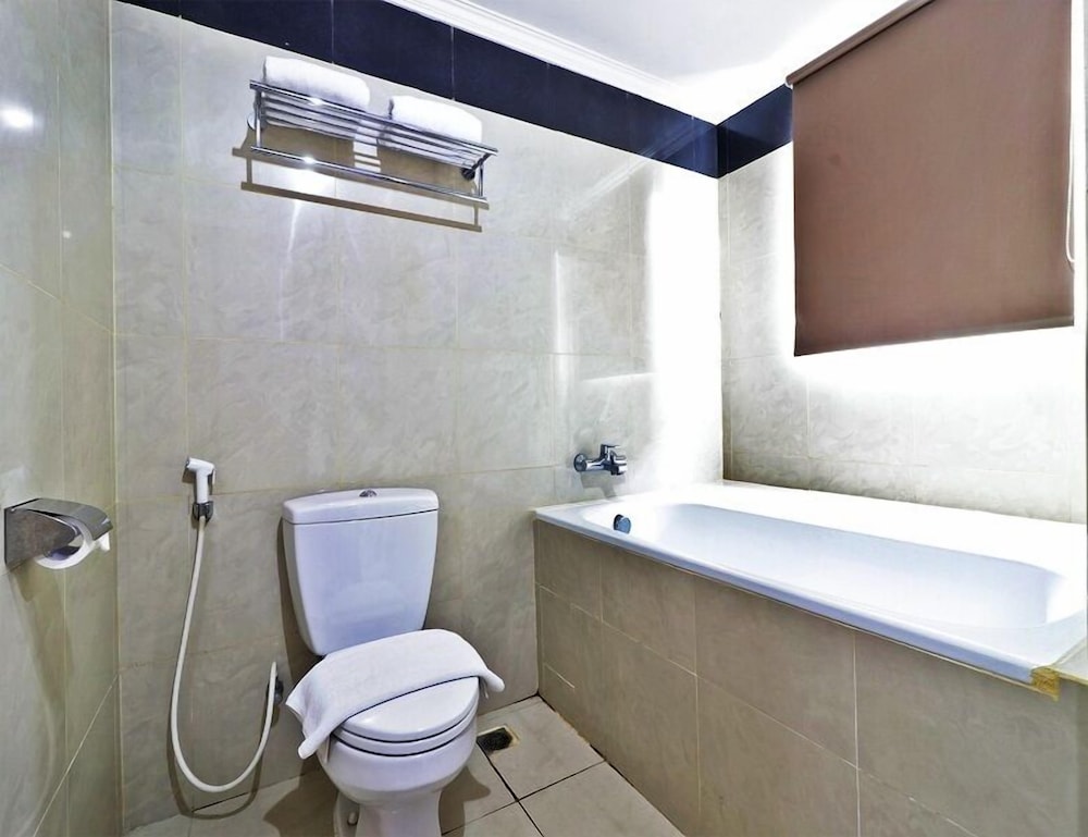 غرفة تنفيذية بسرير كينج، P Hotel Jakarta 6/7